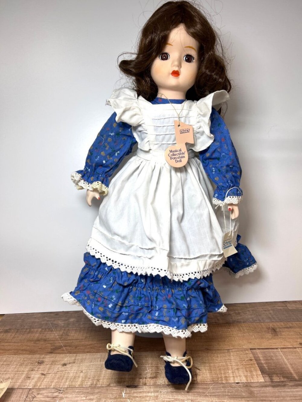 Schmid Musical Collectible Porcelain Doll White Apron Blue Floral Dress 18 Inch